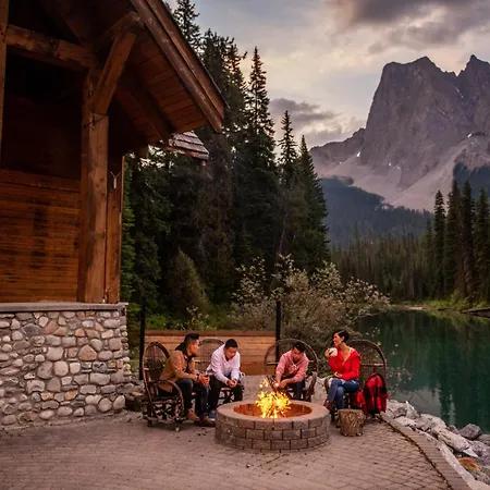 Emerald Lake Lodge-3