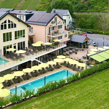 Mosel Village Resort-2