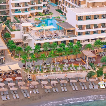 Akasha Beach Hotel & Spa-2