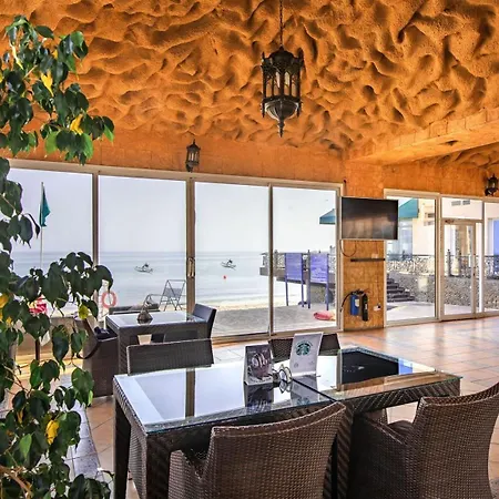 Royal Beach Hotel&Resort-2