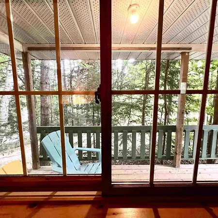 High Falls Bay Cottages, Camping & Waterpark-2