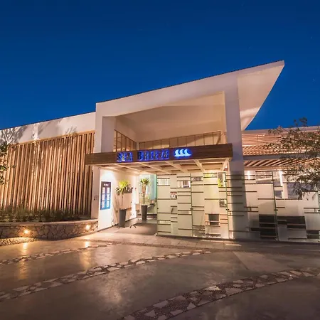 Reef Oasis Blue Bay Resort & Spa-2