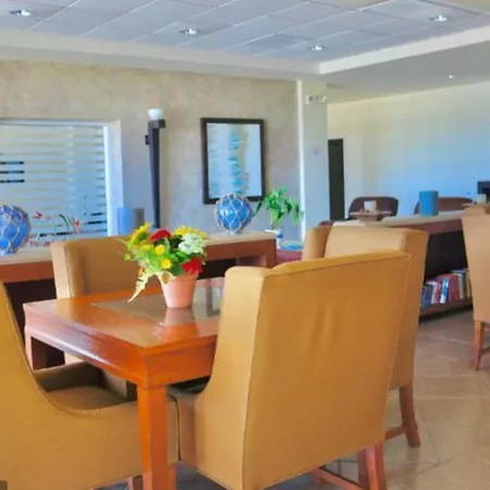 Riviera Beach Condo-2
