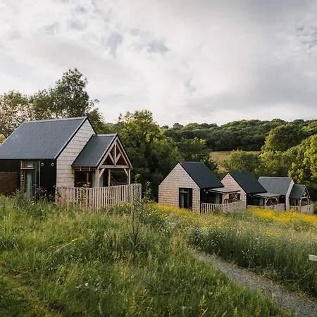 The Bulls Head Wild Cabins-3