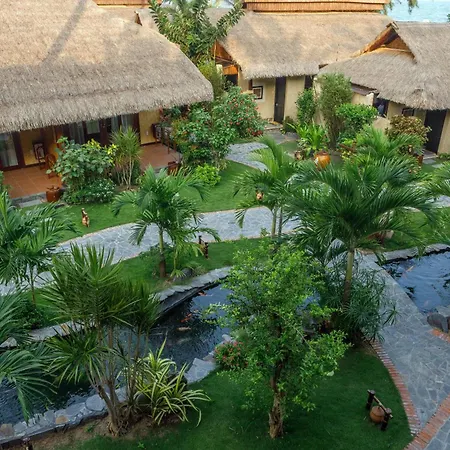 Bamboo Village Beach Resort&Spa-3