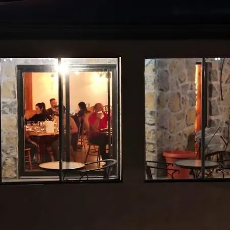 Auberge Carcajou-2
