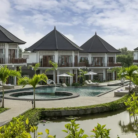 Swan Paradise A Pramana Experience-2