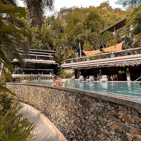 Bugana Beach And Dive Resort-2
