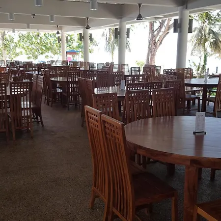 Mamutik Island Lodge-3