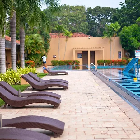 Club Palm Bay-2