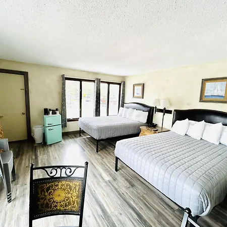 Silver Sands Hotel & Resort-3