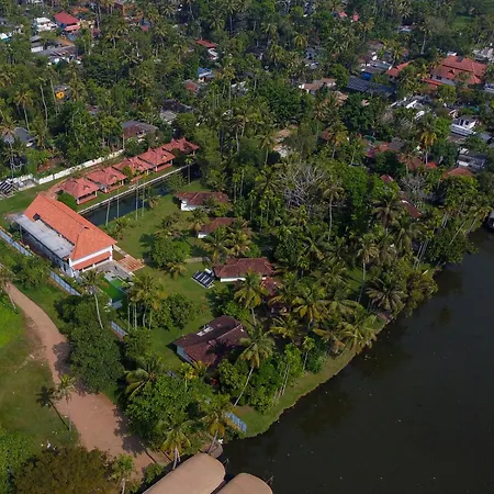 Palmgrove Lake Resort-2