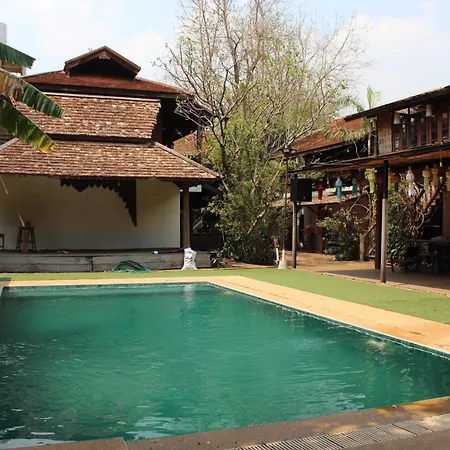 Capital O 75421 Baan Singkham Boutique Resort-2