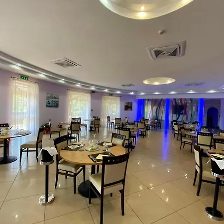 Pizzo Beach Club-2