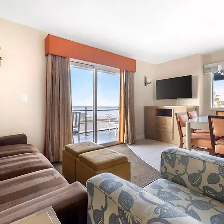 Hilton Vacation Club Riviera Beach & Shores-3