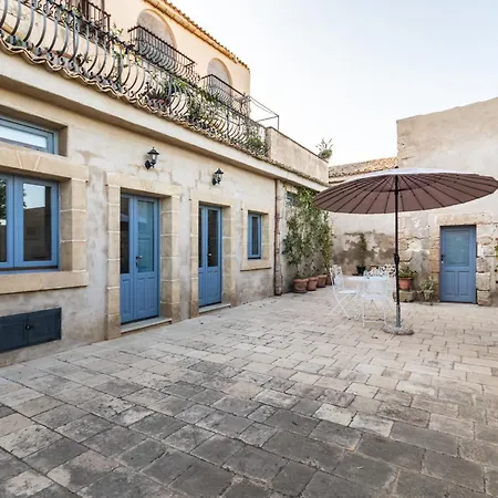 Masseria Costanza Vendicari-2