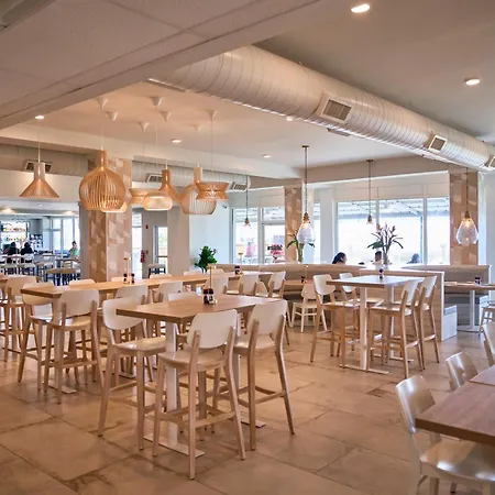Sand Dunes Resort & Suites-2