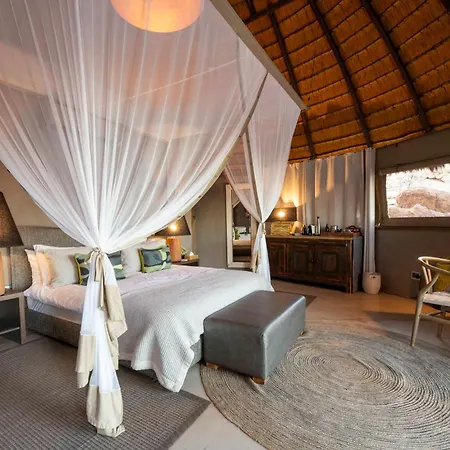 Mowani Mountain Camp - Damaraland-2