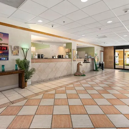 Holiday Inn & Suites Clearwater Beach By Ihg-3