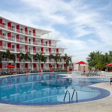 Grand Decameron Cornwall Beach, A Trademark All-Inclusive Resort-3
