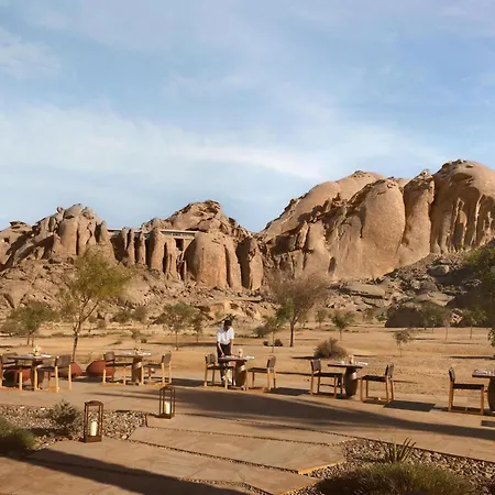 Desert Rock Resort-2
