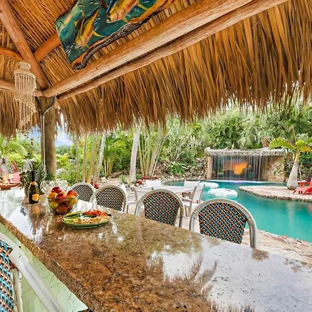 Kontiki Falls! Jupiter'S Exclusive Private Resort-2