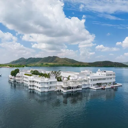 Taj Lake Palace Udaipur-2