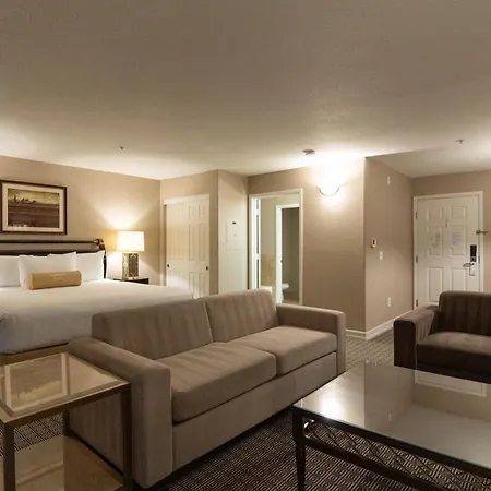 Tuscany Suites & Casino-2