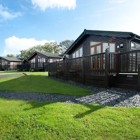 Killigarth Manor Holiday Park-2