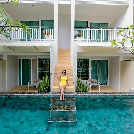 A2 Pool Resort, Phuket Town - Scheduled Shuttle To Phuket Old Town-3
