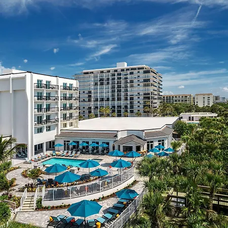 Hilton Garden Inn Cocoa Beach-Oceanfront, Fl-3