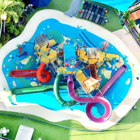 Paradise Resort Gold Coast-3