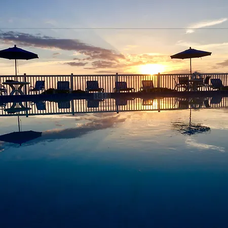 Coral Sands Inn-3
