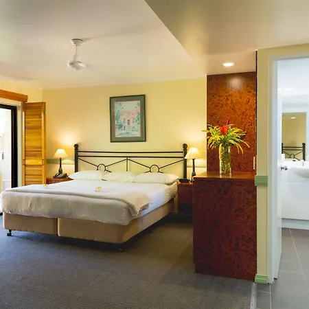 Palm Royale Cairns-3