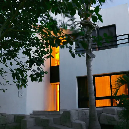 Dubai Marine Beach Resort & Spa-2