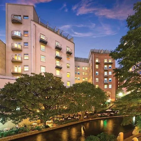Club Wyndham Riverside Suites-2