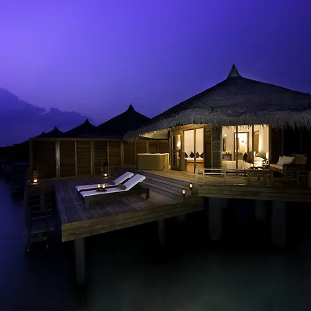 Niva Kuramathi Maldives-2