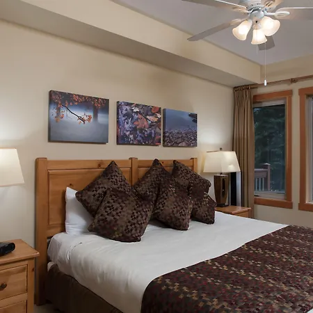 Lodges At Canmore-2
