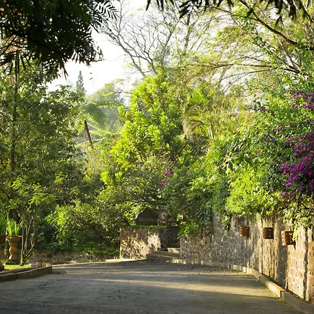 Novus Giri Resort & Spa-3