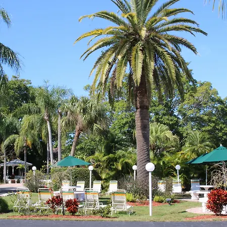 Tropical Beach Resorts - Sarasota-3