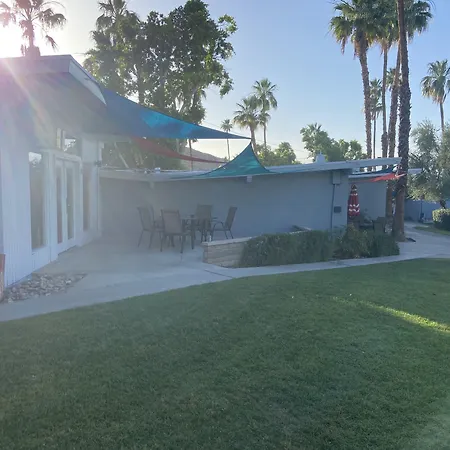 Ccbc Resort Hotel - A Gay Men'S Resort-2