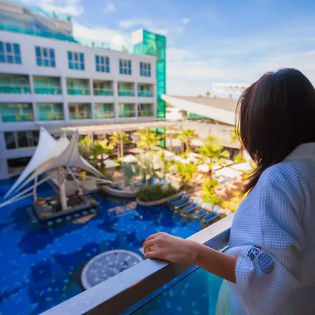The Kee Resort & Spa-3