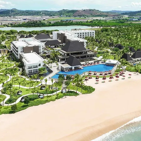Pullman Lombok Merujani Mandalika Beach Resort-2