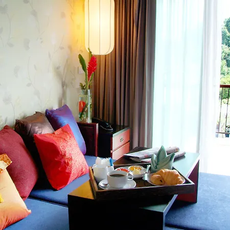 Red Ginger Chic Resort-3
