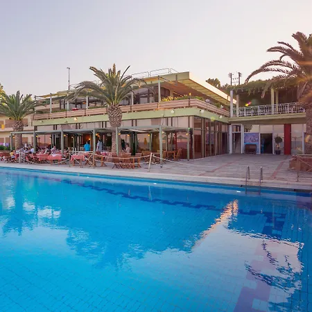 Golden Sand Hotel-3