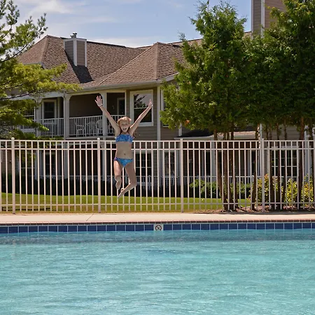 Newport Resort-2