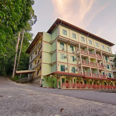 Borneo Tropical Rainforest Resort-3