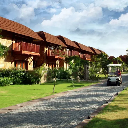 Ananta Spa & Resort, Pushkar-2