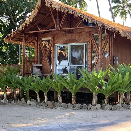 Magic Reef Bungalows-2