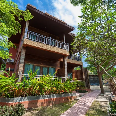 Palm Leaf Resort Koh Tao-3
